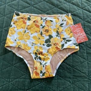 NWT High Waist Kortni Jean Swim Bottoms Size XS